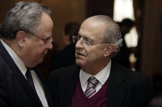 Κοτζιάς: Μεγάλη κατάκτηση ότι τέθηκαν τα θέματα ασφάλειας-εγγυήσεων