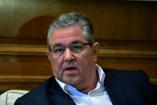 «Πρόκληση τα μεγάλα λόγια για έξοδο στις αγορές»