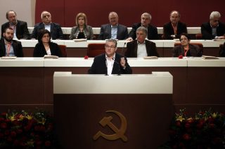 «Τέλος στα μνημόνια μπορεί να βάλει ο λαός»