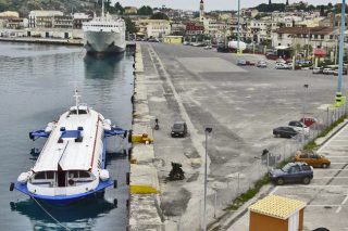 Παραχωρούνται, δεν πωλούνται τα δέκα λιμάνια του ΤΑΙΠΕΔ