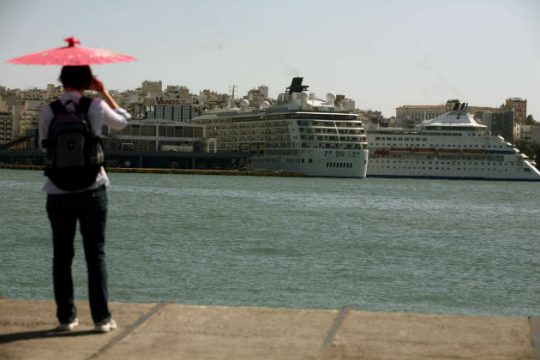 Τα πρακτορεία του καλοκαιριού