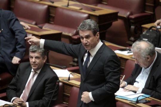 Αγοραίες εκφράσεις αντιπολίτευσης στη συζήτηση για «Noor One»