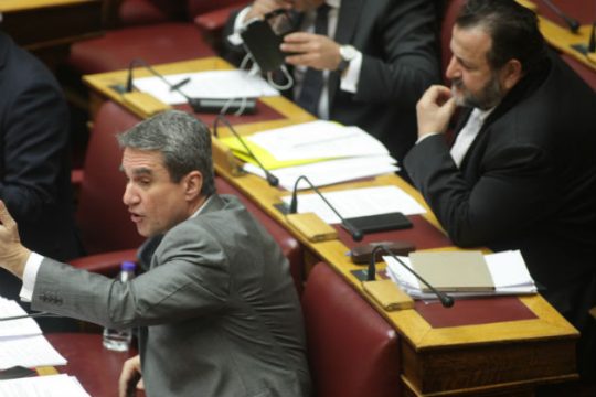 Κοινοβουλευτικοί υψηλού επιπέδου!