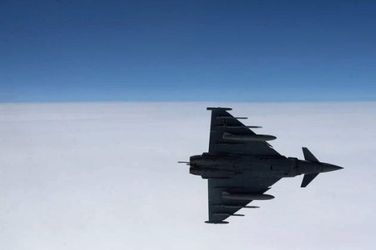 Το νοικιασμένο… μαχητικό συμφέρει