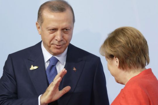 Σε «θέσεις μάχης» Άγκυρα και Βερολίνο