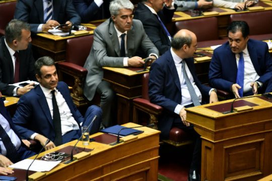 Υμνος στη δουλοπρέπεια