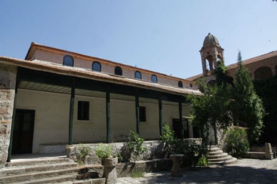Συνελήφθη υπάλληλος ΕΛ.ΤΑ. για υπεξαίρεση 40.000 ευρώ