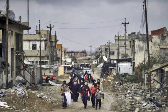 Η μάχη τελείωσε, η τραγωδία συνεχίζεται