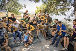 Το κρυφό μουσικό σχολειό του Μέρωνα