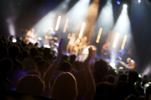 Με Kasabian, Jesus and Mary Chain, αλλά και Goran Bregovic