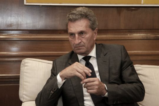 «Όσο νωρίτερα τόσο καλύτερα για έξοδο της Ελλάδας στις αγορές»