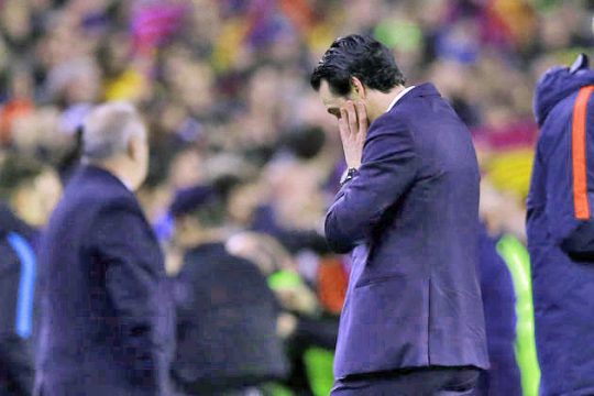 Οι πληγές της «εξάρας» δεν κλείνουν