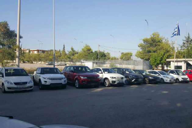 Εξαρθρώθηκε συμμορία κλεπτών υπερπολυτελών αυτοκινήτων