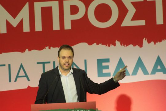 Διπλή κάλπη προτείνει ο Θεοχαρόπουλος