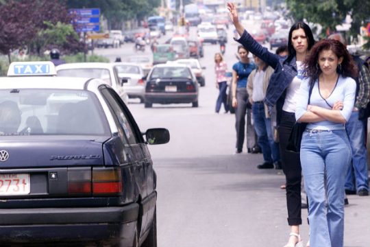 Σταθερό κόμιστρο ταξί από και προς το αεροδρόμιο «Μακεδονία»