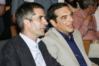Ενας ιππότης για τη Βασούλα