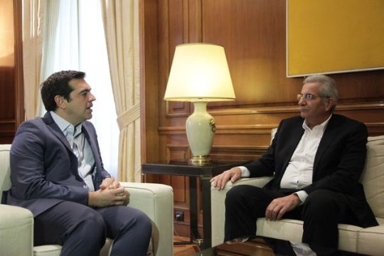 Ανοιχτή η προοπτική λύσης