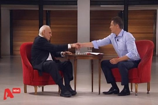 Τρεις πρώην πρωθυπουργοί και ένας αντιπρόεδρος στο στόχαστρο του Άκη