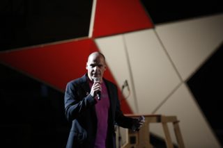 Οσο τους θολώνει το μυαλό σημαίνει πως κάτι πολύ καλό κάνει