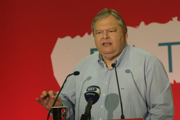 Βενιζέλος: Ο ΣΥΡΙΖΑ κάνει τη χώρα Κολομβία