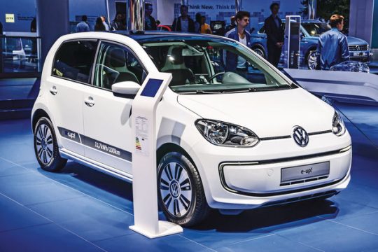 Συνεργασία Protergia – Kosmocar στην ηλεκτροκίνηση με προνόμια