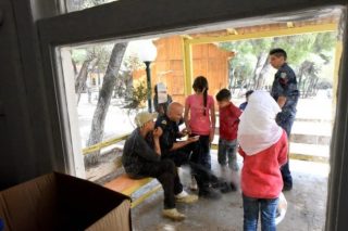 Παιδιά σε κελιά