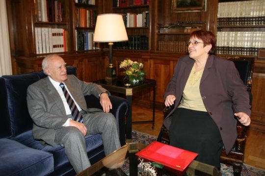 Μήπως τα «εγκλήματα του κομμουνισμού» διαπράχτηκαν τα τελευταία 12 χρόνια;