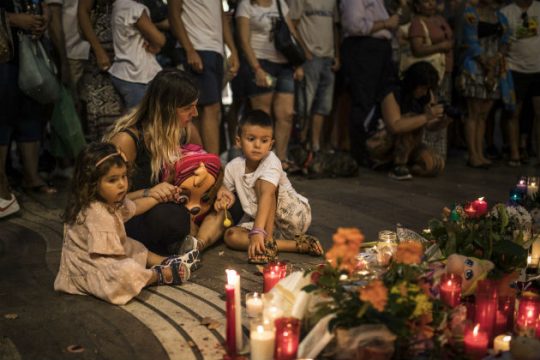 Τρίτη ημέρα αναζήτησης του δράστη της Βαρκελώνης
