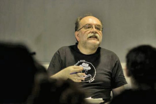 «Να στοιχηματίσουμε υπέρ της λιτής ζωής· μπορούμε να ζήσουμε καλύτερα με λιγότερα»