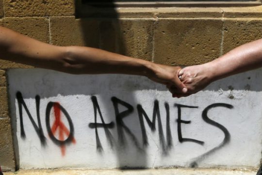 Tο Κυπριακό πάει διακοπές…
