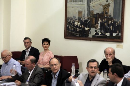 Τι να φταίει που δεν πήγαμε μπροστά;