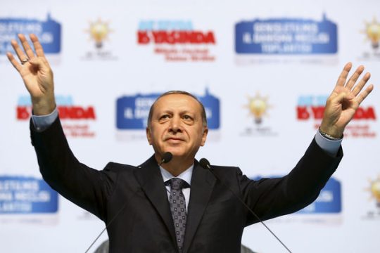 Οργή για τη γραμμή Ερντογάν