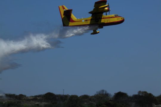Καλύτερη εικόνα στα πύρινα μέτωπα της χώρας