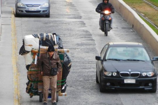 Εποχούμενος άστεγος