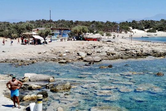 Παραβατικότητα, μέρος δεύτερο, στο Γαϊδουρονήσι