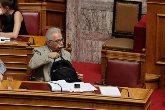 Διά… πυρών και ασύλου