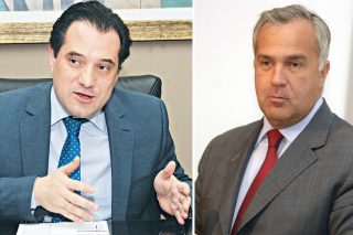 Χορός της… φωτιάς στα ραδιόφωνα