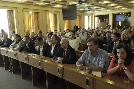 Πολιτικό έγκλημα η δημόσια παιδεία;