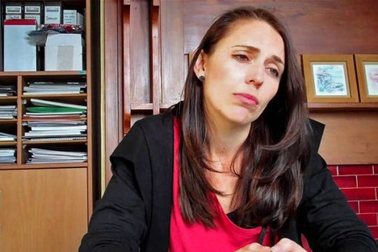 «Είναι ΟΚ μια πρωθυπουργός να γίνεται μητέρα;» και άλλα σεξιστικά