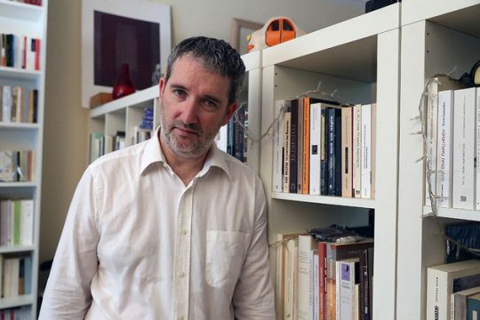 Τα βιβλία αποκτούν εκτόπισμα αναμνήσεων