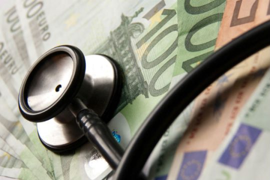 Κακουργηματικές διώξεις για διαφθορά στα ασφαλιστικά ταμεία