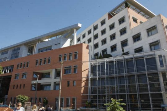 «Παγώνει» (προσωρινά) τις εκτιμήσεις για το ΑΕΠ η ΕΛΣΤΑΤ