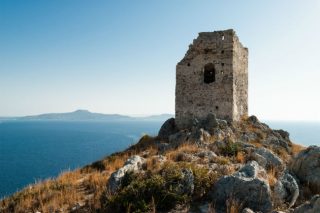 Αύγουστος σκέψης και αντίστασης!