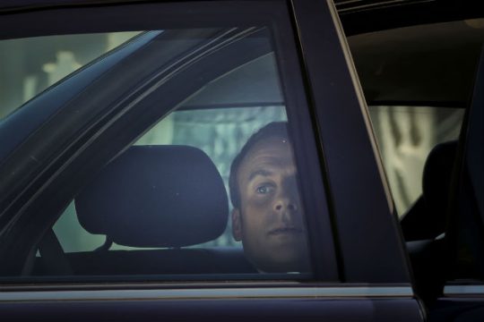 Σε ιστορικό χαμηλό η δημοτικότητα του Μακρόν