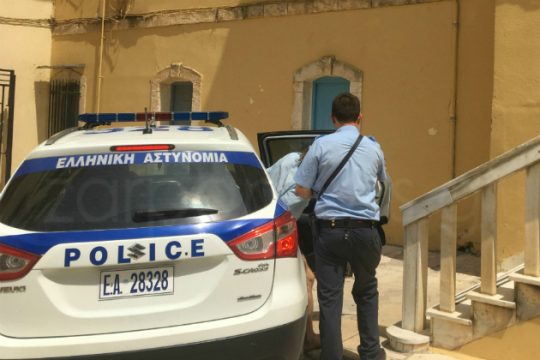 Χανιά: Μαχαίρωσε τη σύντροφό του μετά από καυγά