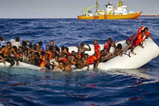 «Ναυμαχία» Ρώμης – ΜΚΟ για τον «κώδικα συμπεριφοράς»