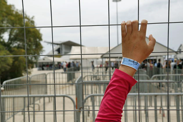 Συνέλαβαν 46 μετανάστες στα αεροδρόμια της Κρήτης