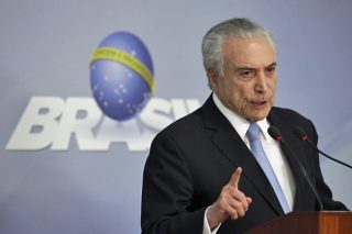 Μετρώντας τα… κουκιά για την παραπομπή Τέμερ