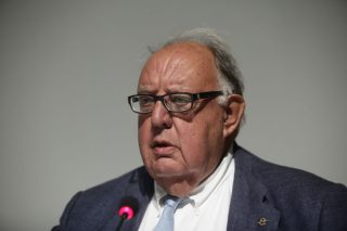 Το «τερμάτισε»
