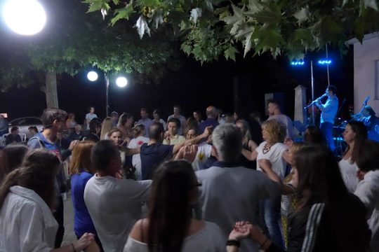 Περιηγήσεις και Δημόσια Ιστορία